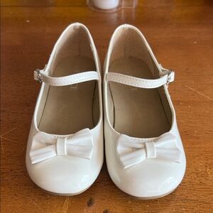 The Children's Place White Mary Jane Dress Shoes